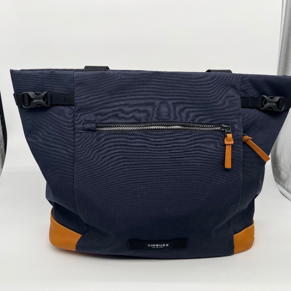 CONTENDER TOTE by TIMBUK2